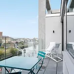 Skyline Flats *
